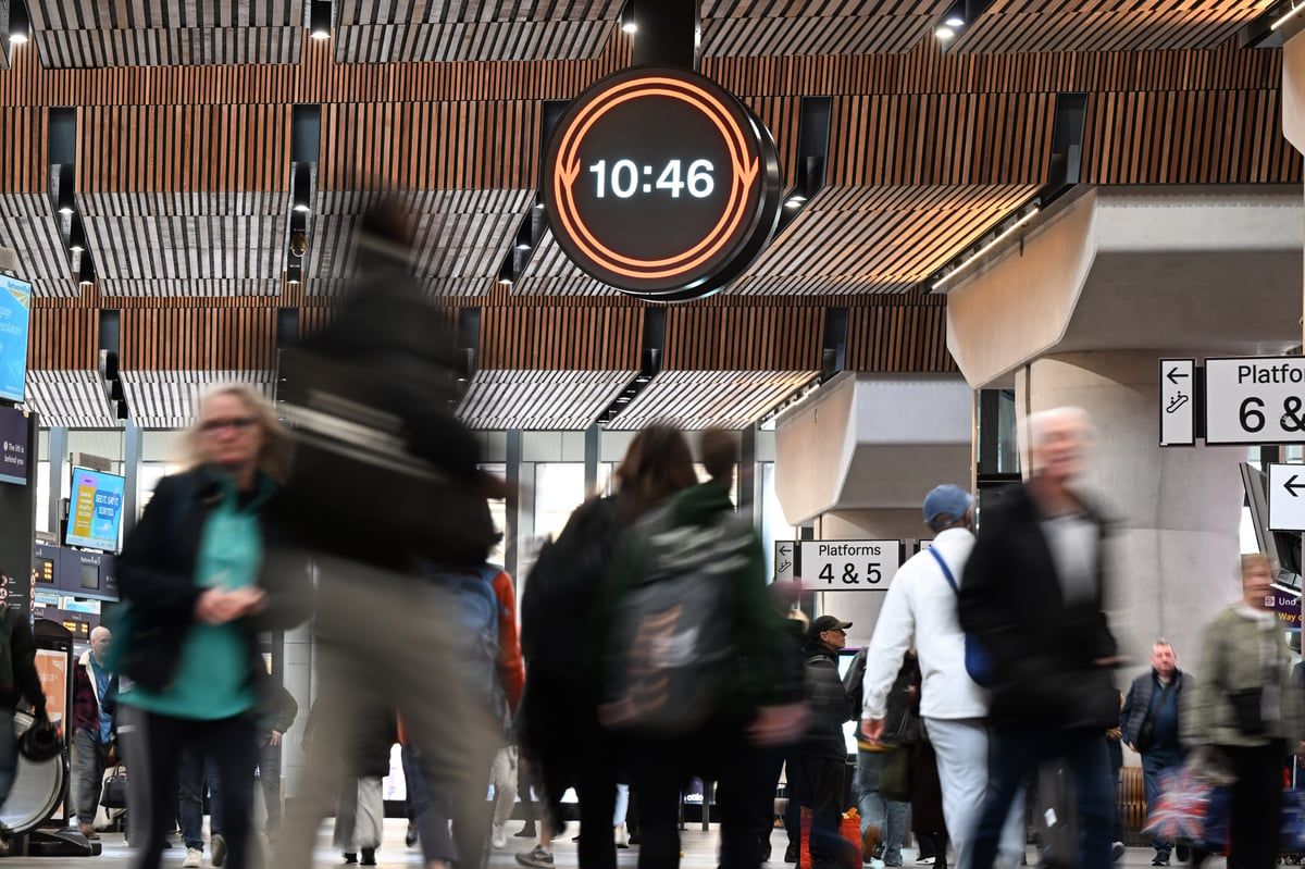 Full list of Southern trains facing disruption as engineering works close several lines - inkl