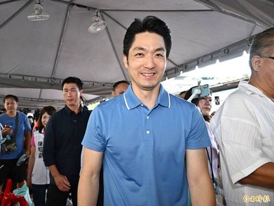 王偉忠專訪沈伯洋爆紅！趙少康曝《中廣》邀不到蔣萬安 本尊回應了