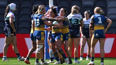 Slippery Eels rope Cowboys, Sharks put bite on Dragons