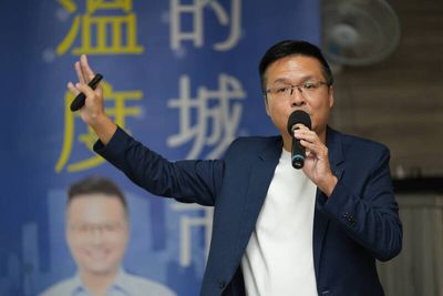 不再讓市民自己找答案！吳旭智拋「AI市民小秘書」示範政見原型