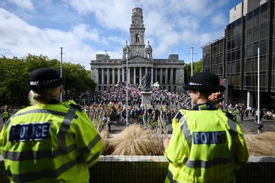Anti-migrant protesters and counter demonstrators hold rival demos in Portsmouth