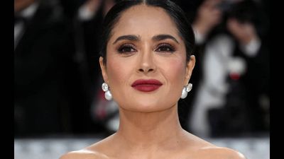 Quote of the Day by Salma Hayek: “Everybody has a weakness. Mine is… – Timeless life lessons from an inspiring quote on awareness, food, moderation, indulgence and why balance is the key to a healthy lifestyle