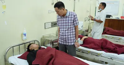 Yêu cầu điều tra vụ ngộ độc thức ăn 174 công nhân nhập viện