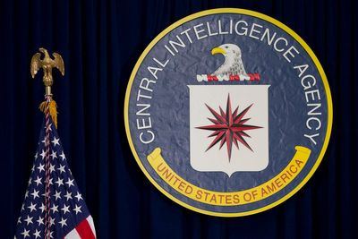 Former CIA official found with gold bars reaches tentative plea deal after charge of salary theft