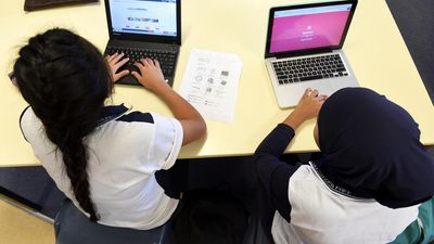 School screen time capped as students go back to basics