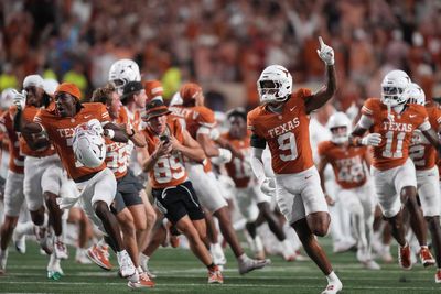 No. 4 Texas stuns No. 1 Ohio State 24-23 after erasing 20-point 4th-quarter deficit