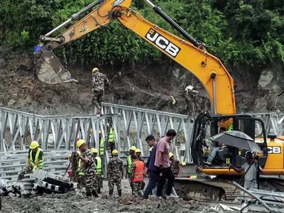 India sends first consignment of Bailey bridge components to flood-hit Nepal