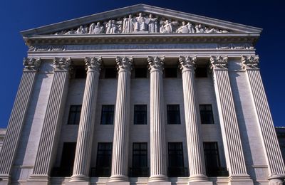 Supreme Court Reportedly Removes Major Immigration Detention Case From Docket Following Legal Review