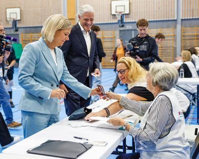 Centre-left bloc leads Swedish elections – as it happened