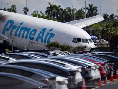 Amazon halts operations with 21 Air, owner of crashed Miami cargo plane