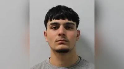 18-year-old Afghan refugee pleads guilty to murdering man in London; accused of stalking cousin's wife
