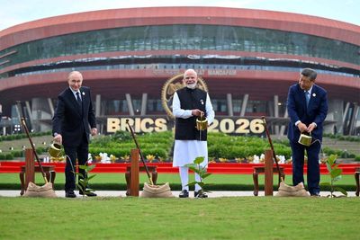 Xi skips Brics dinner as summit struggles to agree on Ukraine and Middle East conflicts