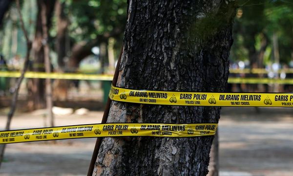 Indonesian police investigate deaths of Australian man and two children in Bali as suspected murder-suicide