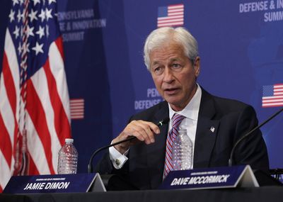 Jamie Dimon Says the American Dream Is Slipping Away. The Dysfunctional Boomer Retirement Wave Is a Major Part of the Problem.