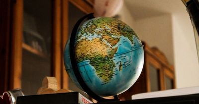 “How Far Can You Get?”: 20 General Knowledge Questions That Start Easy And Get Brutal