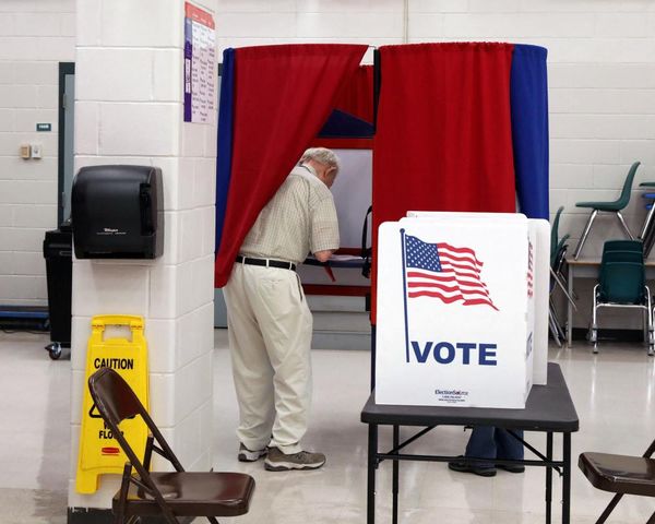 Democrats to train tens of thousands to monitor polls amid election interference fears