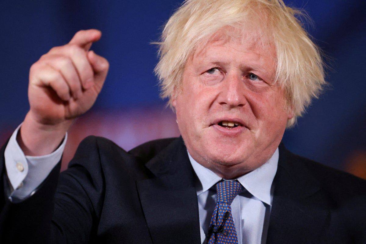 what-we-know-about-boris-johnson-train-near-miss-as