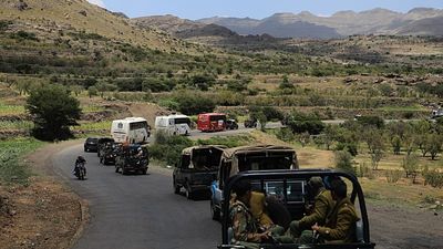 Houthis capture more Yemeni Red Sea islands, tightening grip on Bab el-Mandeb