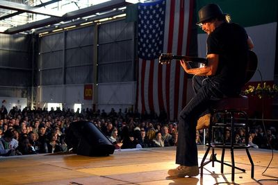 Kid Rock MAGA Festival-Goer Says She Felt 'Robbed Blind' After Paying $13 for a Slice of Pizza