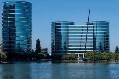 Oracle's AI Boom Carries a Human Cost as Restructuring Plan Swells by Another $700 Million