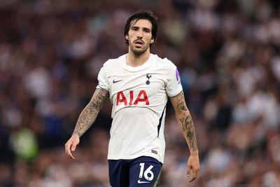 Tottenham suffer Sandro Tonali injury blow as Roberto De Zerbi reveals four-man update