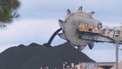 Countries turn to coal to avoid shipping disruptions in the Strait of Hormuz