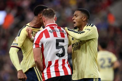 Arsenal seek clarity over ‘unacceptable’ penalty decision after nightmare weekend for VAR