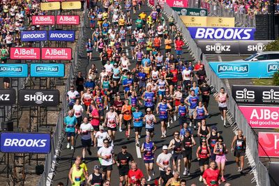 Great North Run: Two runners die after collapsing during half marathon