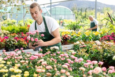 Fall Garden Clearance Has Started: These 7 Things Are Worth Buying Now and 5 Aren’t