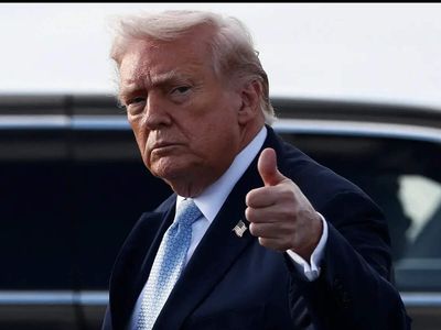 Trump says Iran wants deal as Gulf talks delayed, Houthis strike Saudi Arabia