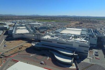 3 hospitalized as massive swarm of bees invades Arizona computer workplace and terrorizes employees