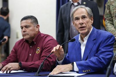 Gov. Greg Abbott orders Texas water agency to penalize data centers that don’t report their water usage