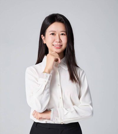 碩士正妹拚選戰！彰化清秀佳人看板超吸睛