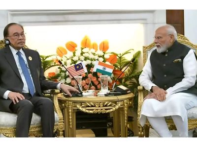 Malaysian PM Anwar joked with PM Modi that politicians don't honour their promises, admitting he took 40 years to fulfill a commitment