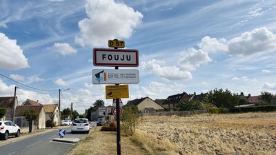Environmental activists angry over controversial AI data centre near Paris
