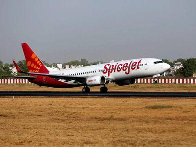 SpiceJet Dubai flights face inordinate delay; passengers protest at Delhi airport