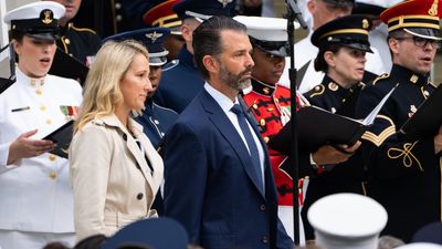 More good news for Donald Trump Jr. as he gets his happy ending with a luxury Bahamas wedding, with reported help from Putin-linked oligarch