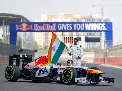 Govt constitutes task force to bring back Formula 1 to India