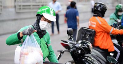 Phó chủ tịch LĐLĐ TP.HCM: Để có 15 triệu đồng/tháng tài xế công nghệ chạy 13-15 giờ mỗi ngày