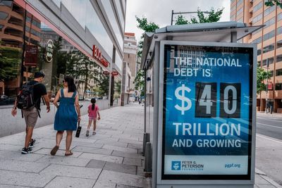 As 10-year Treasury yield hits 5%, debt hawks are eyeing a national debt spiral: 'If this isn't a wake-up call, I don't know what will be'