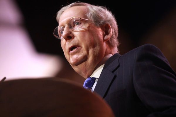Sen. McConnell Allegedly 'Brain Dead' and Wheeled Around Like a 'Corpse' in First Appearance After Three Months