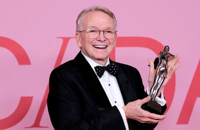Sir Elton John leads Bob Mackie tributes after death of legendary Hollywood costume designer