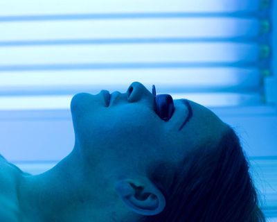 Social media is promoting harmful attitudes towards sun exposure