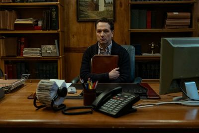 'Widow's Bay's Emmy-Winning Episode Proves Why It's So Singular