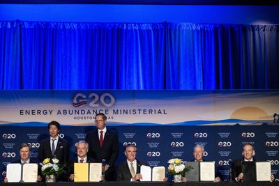 Japan and Mississippi Just Sealed a $528 Million Deal — Here's What It Means for America's Power Grid