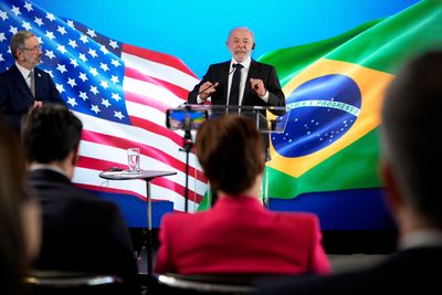 US-Brazil High Stakes Trade Summit in Milwaukee: Negotiations Seek Tariff Breakthrough Before October Vote