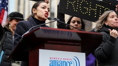 AOC slams Russian oligarch’s alleged bankrolling of Trump Jr.’s wedding: ‘They are selling out every single person in this country for a buck’