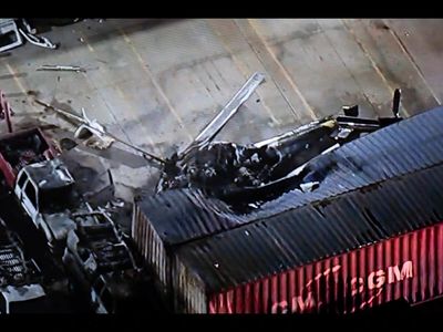 NBC Los Angeles news helicopter crashes while covering deadly Chatsworth collision, 3 killed and 1 injured: Watch video
