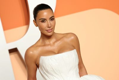Kim Kardashian Awarded €1 After Paris Robbery as Star Seeks Symbolic Compensation