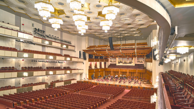Kennedy Center Shutdown Explained: Why Trump Says $257M Renovation Hinges on Fight Over His Name